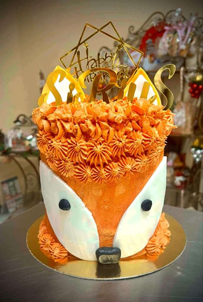 Gâteau d'anniversaire produits par l'atelier sucre de Nathalie au 22 rue Chevalier Paul à Toulon dans le Var en Provence