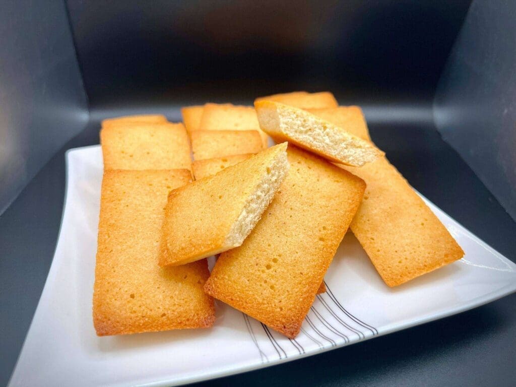 Financiers amandes (6)