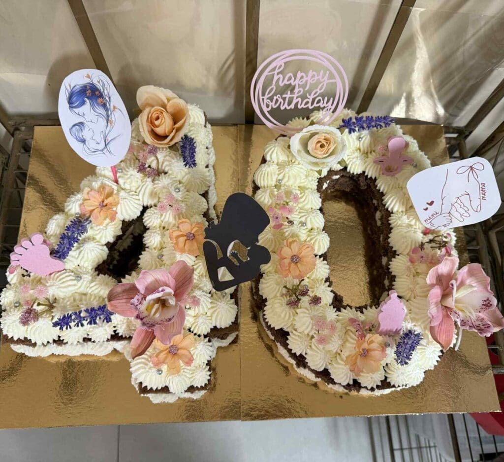 Gâteau confectionne par Nathalie dans son Atelier Sucré 83000 Toulon PACA